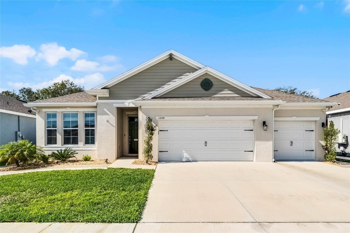 1598 Barberry Dr., Kissimmee, FL 34744