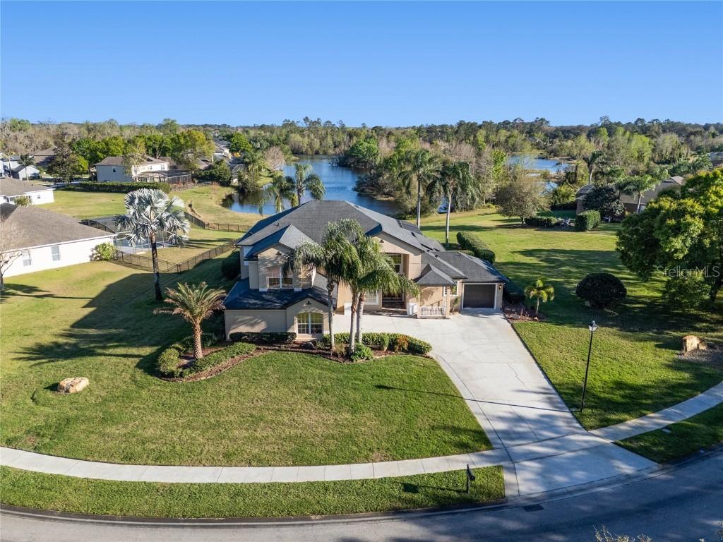 642 Osprey Lakes Cir., Chuluota, FL 32766
