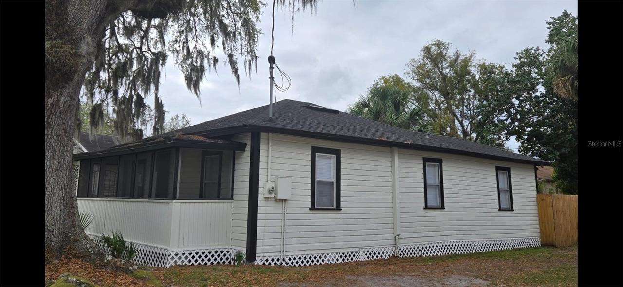 812 S Locust Ave., Sanford, FL 32771