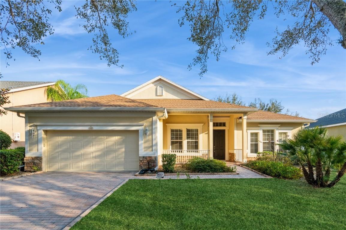 182 Crepe Myrtle Dr., Groveland, FL 34736