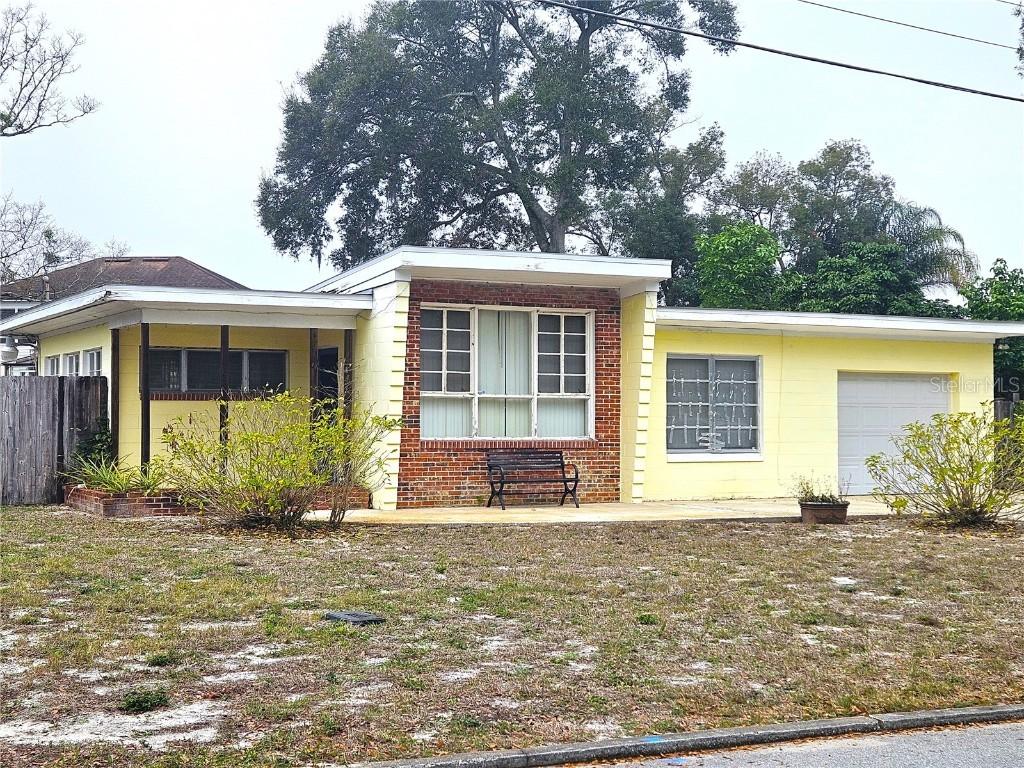 420 W Crystal Dr., Sanford, FL 32773