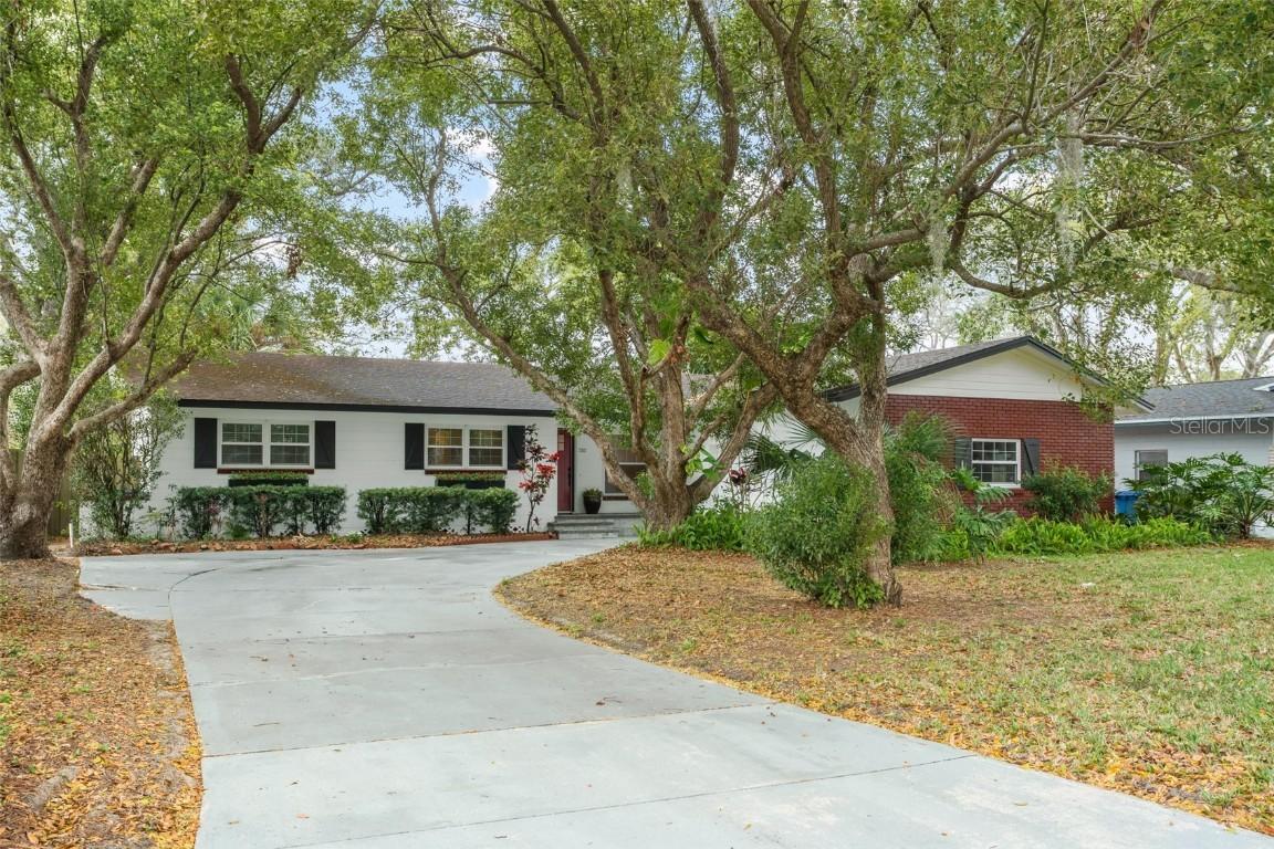 1307 Lindenwood Ln, Winter Park, FL 32792