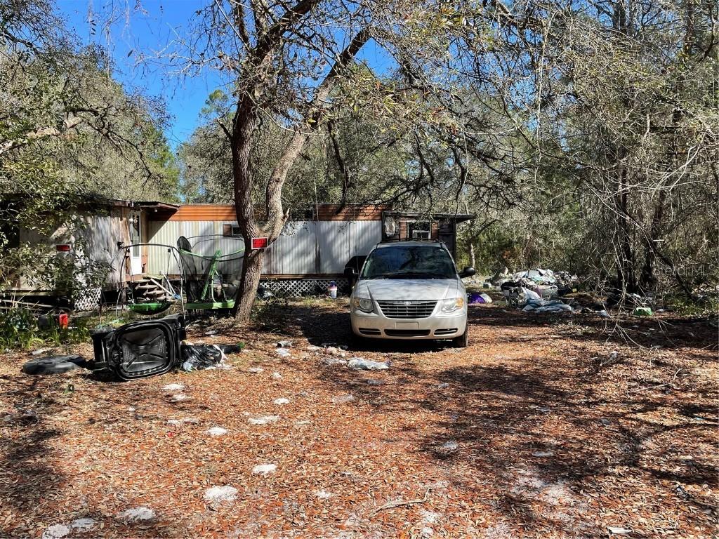 43910 East Rd., Paisley, FL 32767