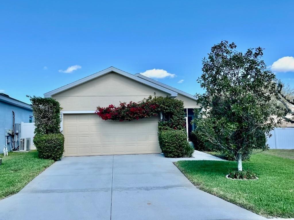 3272 Whispering Trails Ave., Winter Haven, FL 33884