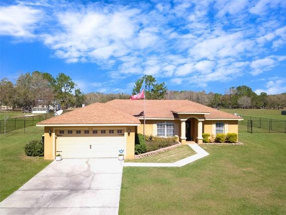 New Homes with In-ground Swimming Pools in Polk City: February 23rd to March 1st
