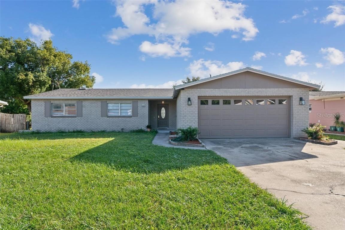 1905 Diamond Dr., Orlando, FL 32807