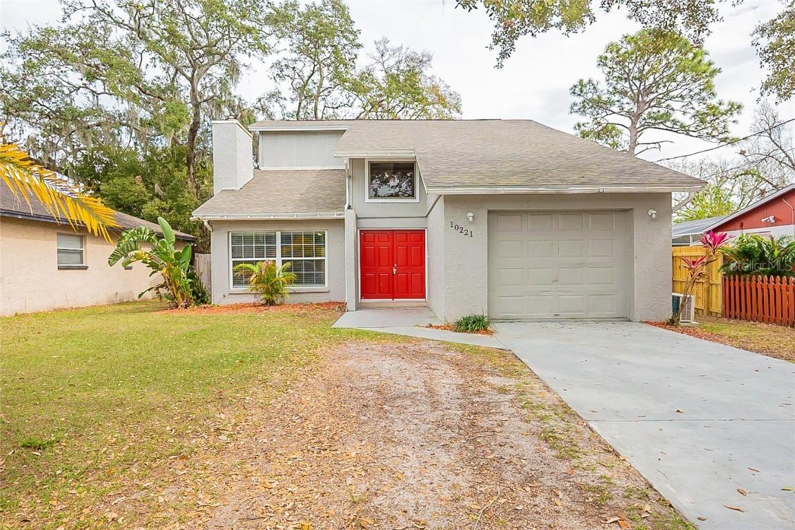 10221 N Oklawaha Ave., Tampa, FL 33617
