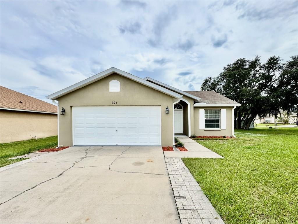324 Anchovie Ct., Kissimmee, FL 34759