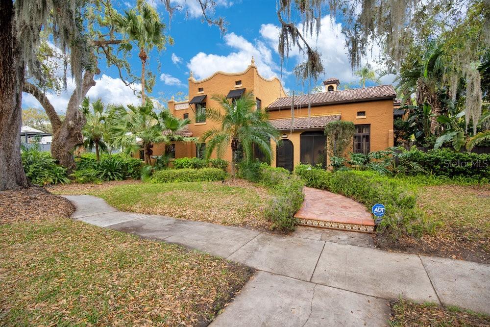 1141 S Osceola Ave., Orlando, FL 32806