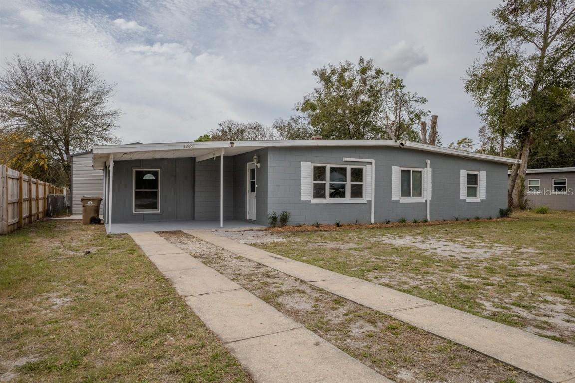 1285 Oak Dr., Mount Dora, FL 32757
