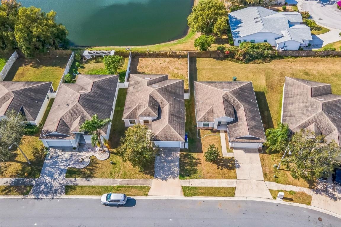 3722 Madbury Cir., Lakeland, FL 33810