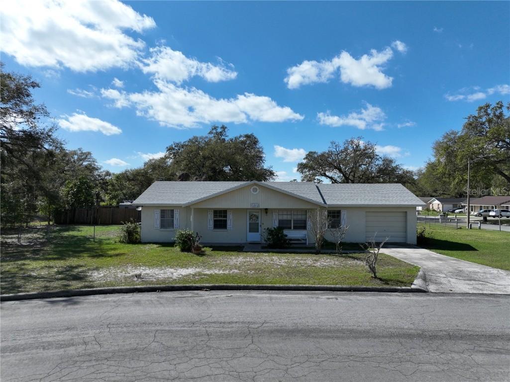 820 Dove Ridge Dr., Lakeland, FL 33803