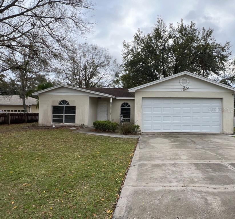 2955 Banyan Ln., Lakeland, FL 33805
