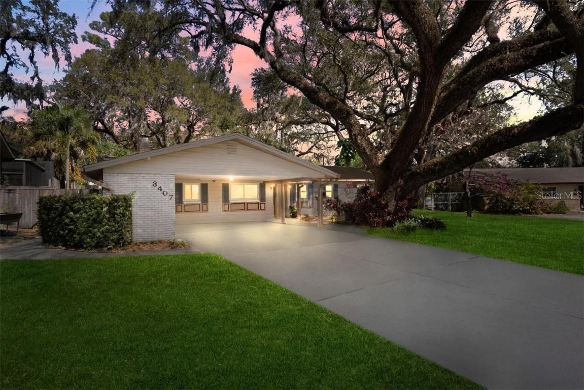 3407 Pershing Ave., Orlando, FL 32812
