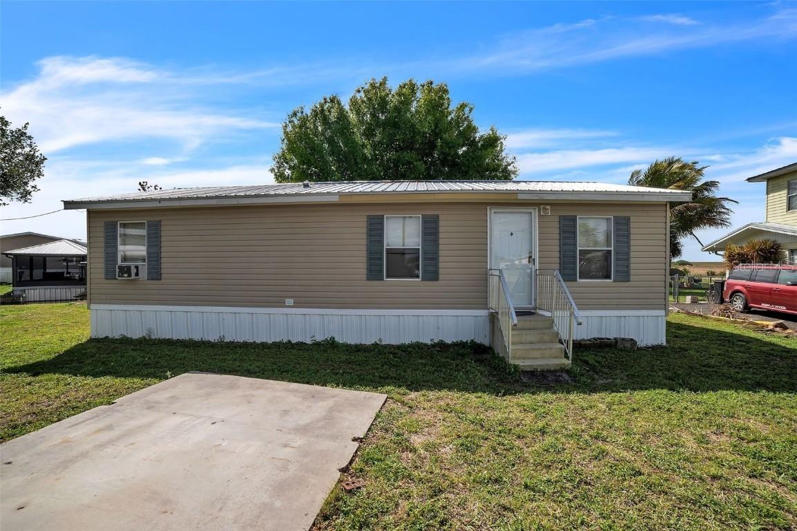1103 Lemon St., Okeechobee, FL 34974