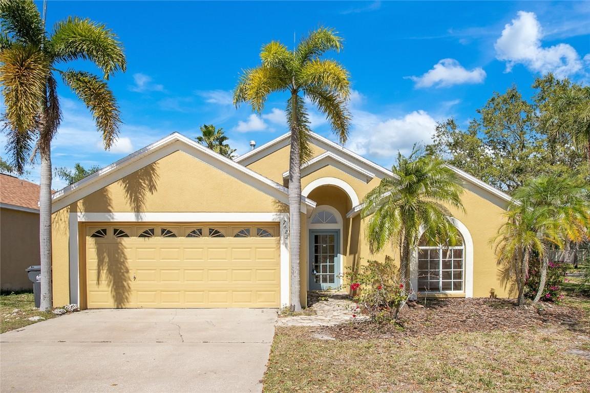 7622 Hampshire Garden Pl., Apollo Beach, FL 33572