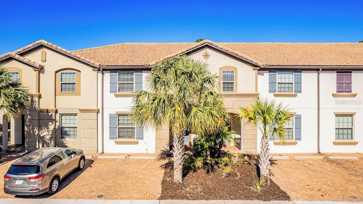8879 Geneve Ct., Kissimmee, FL 34747