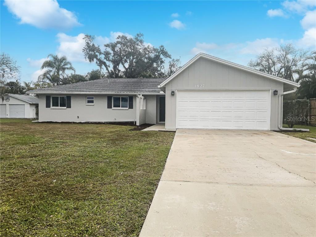 1827 E Leewynn Dr., Sarasota, FL 34240