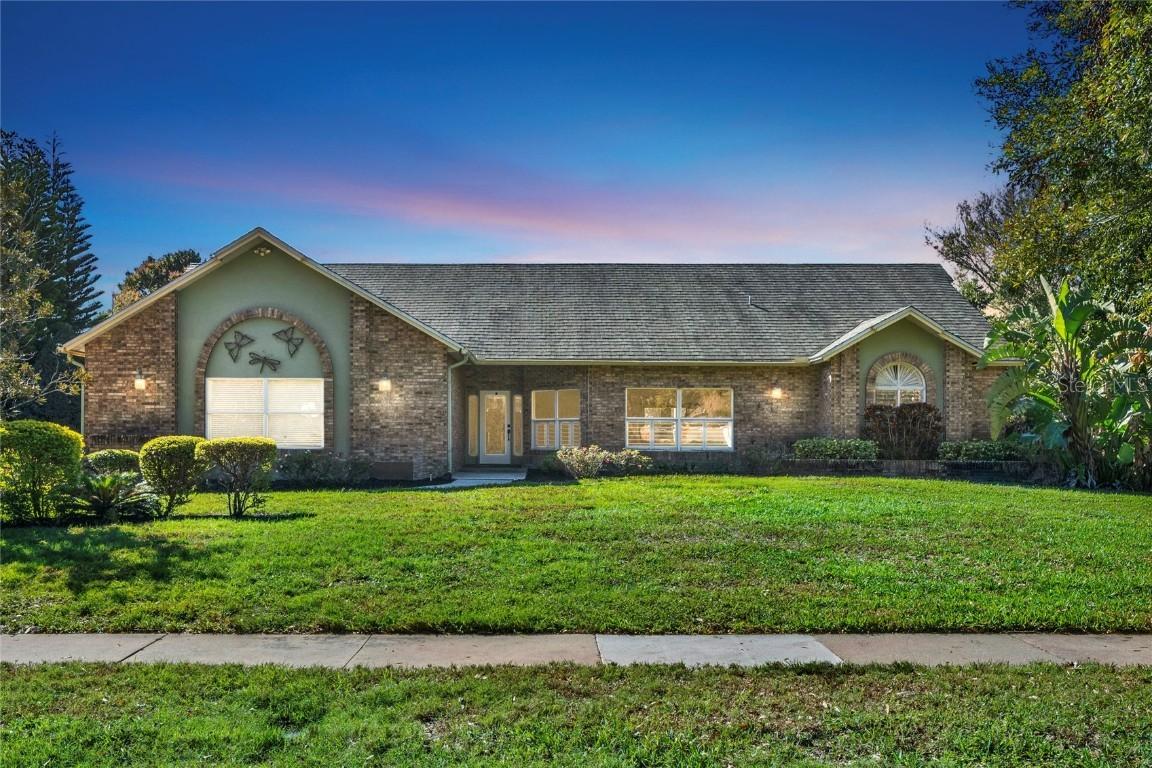 4537 Woodlands Village Dr., Orlando, FL 32835