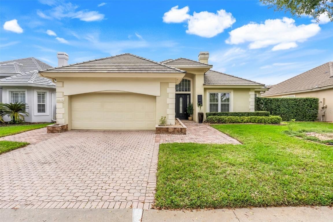 10819 Woodchase Circle, Orlando, FL 32836