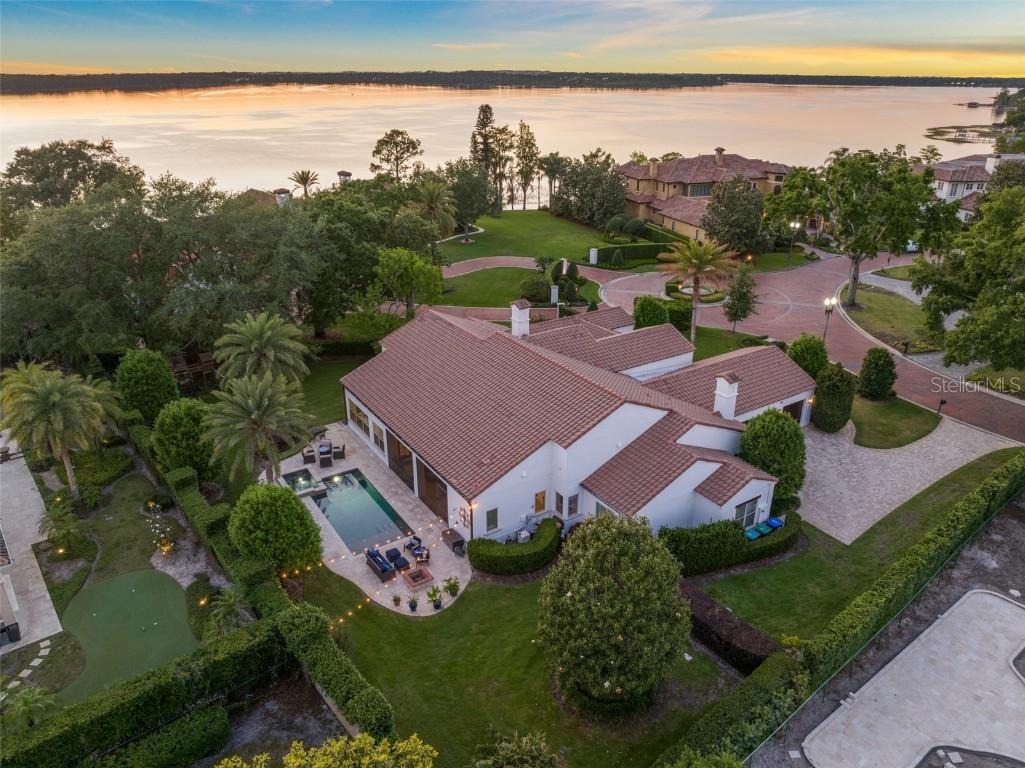9224 Bentley Park Cir., Orlando, FL 32819
