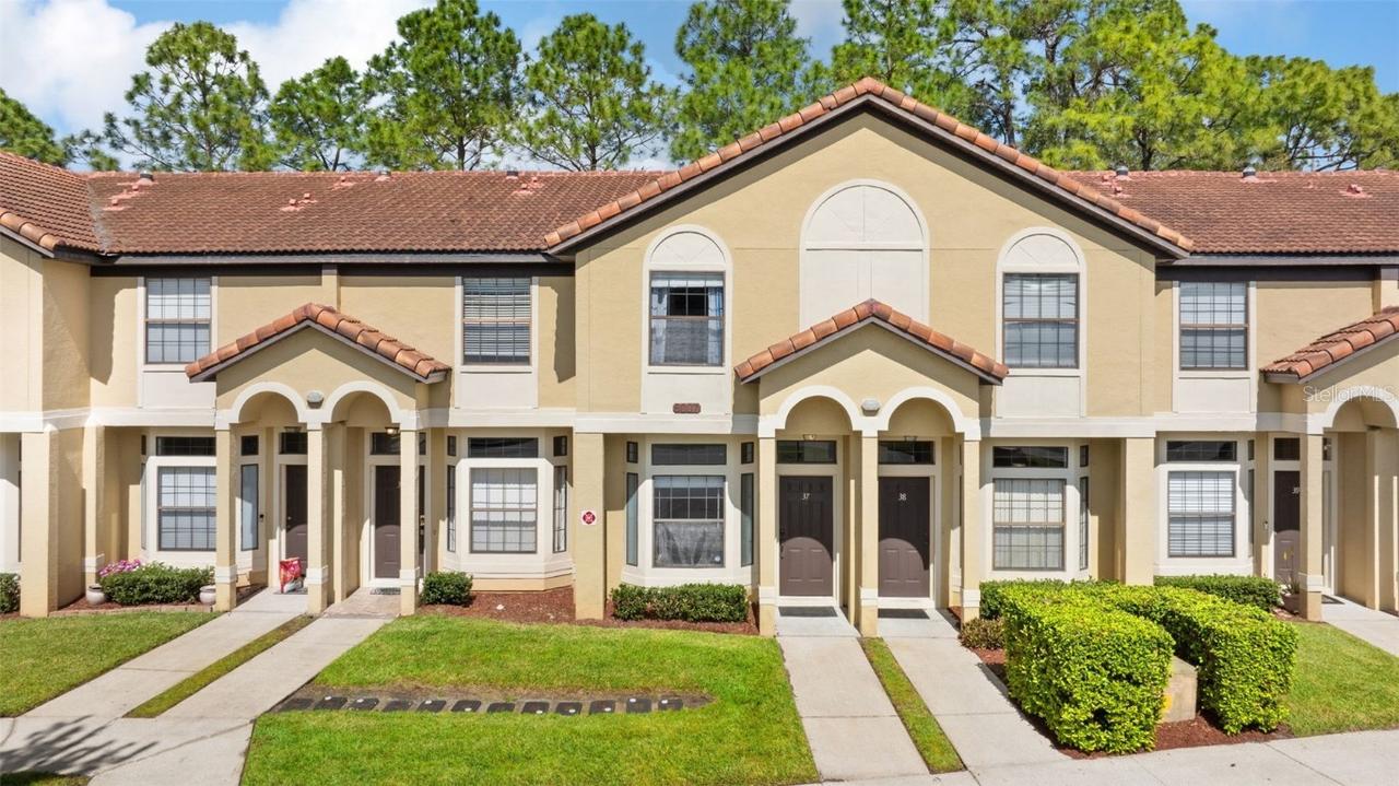 6007 Scotchwood Glen #37, Orlando, FL 32822