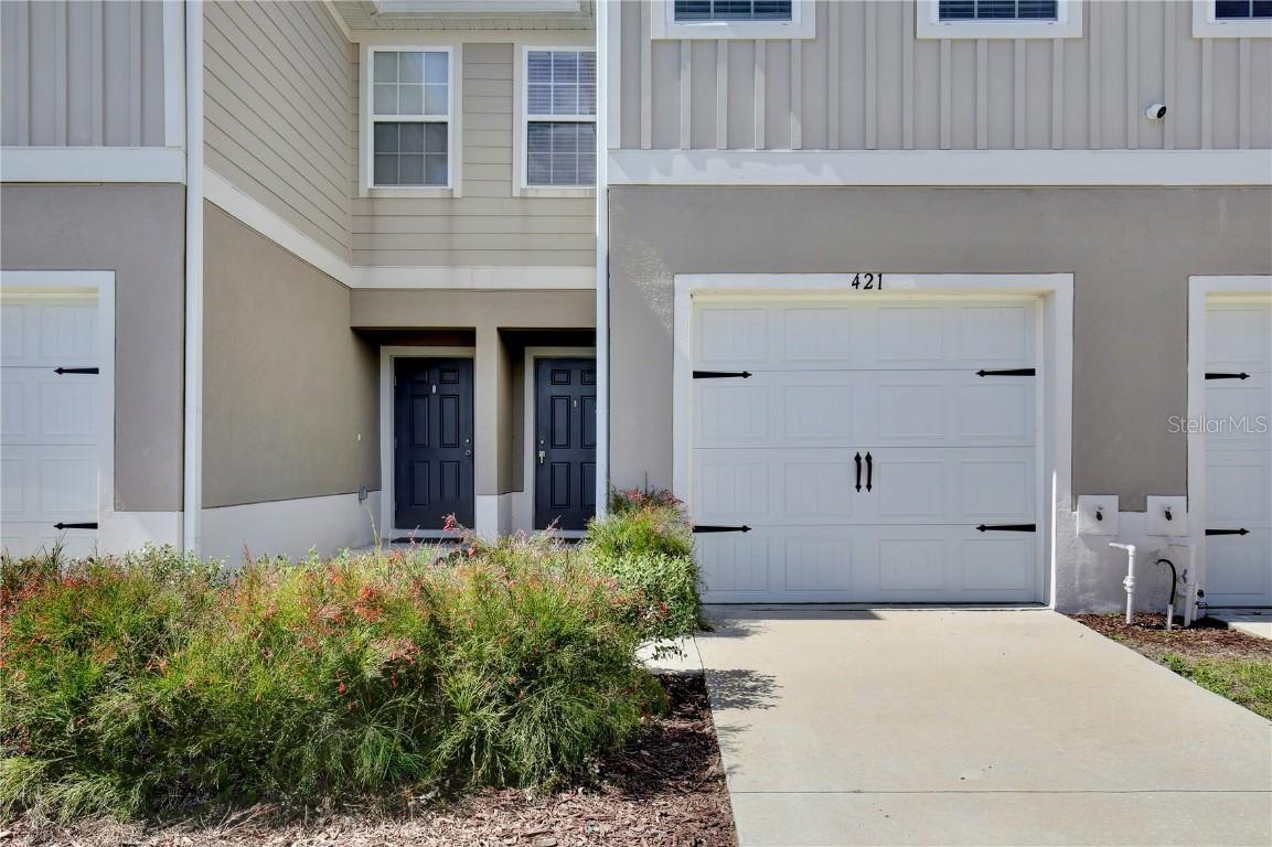 421 Sedgewick Dr., Davenport, FL 33837