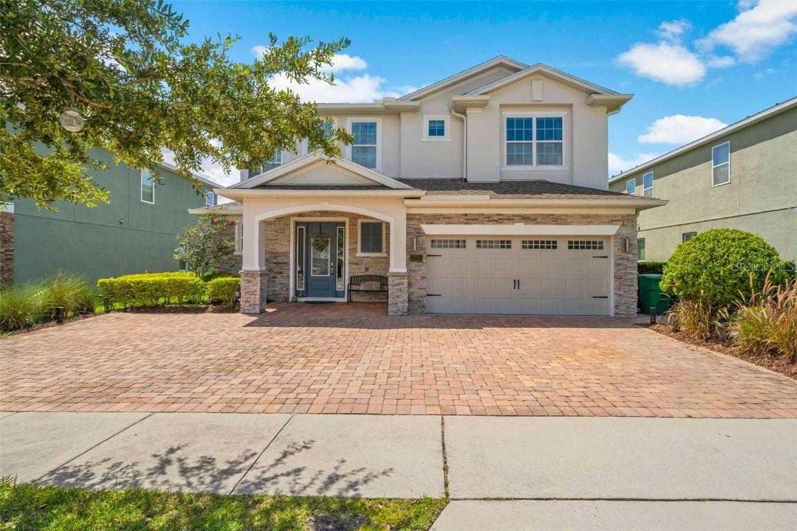 7702 Fairfax Dr., Kissimmee, FL 34747