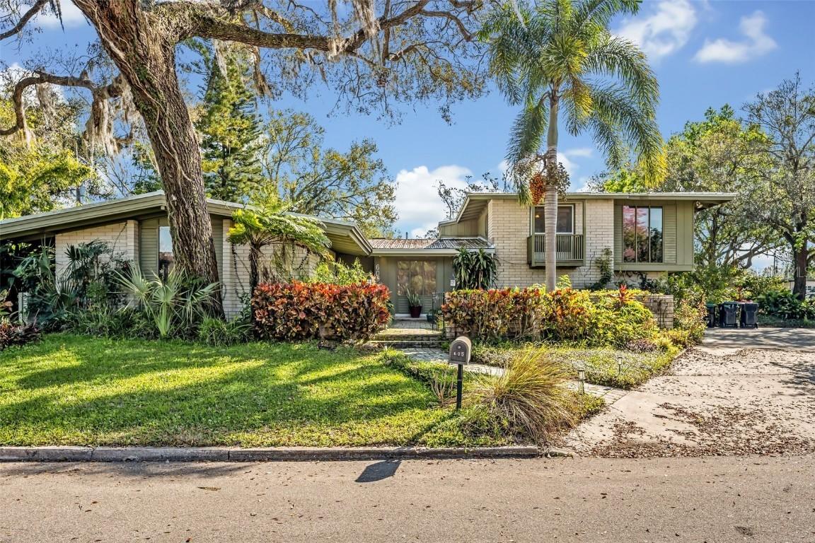 605 Sweetbriar Rd., Orlando, FL 32806