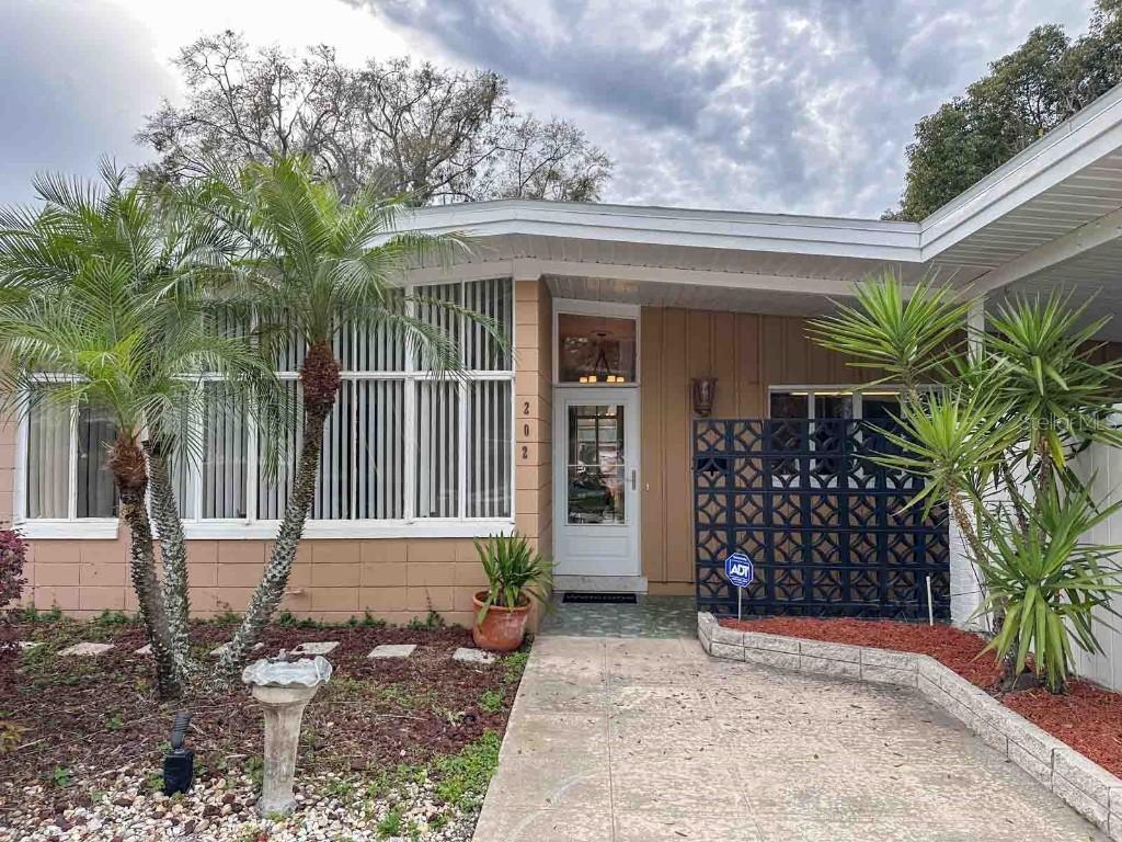 202 S Hampton Ave., Orlando, FL 32803