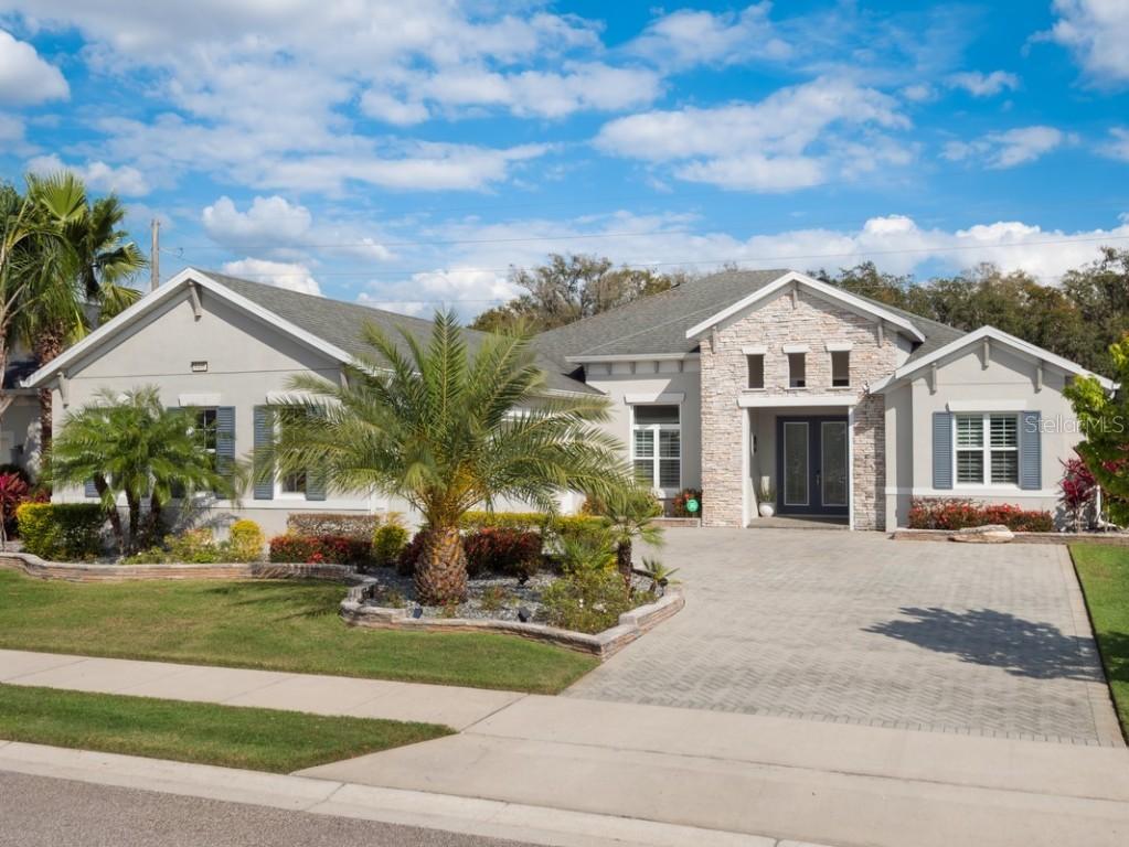 8400 Bridgeport Bay Cir., Mount Dora, FL 32757