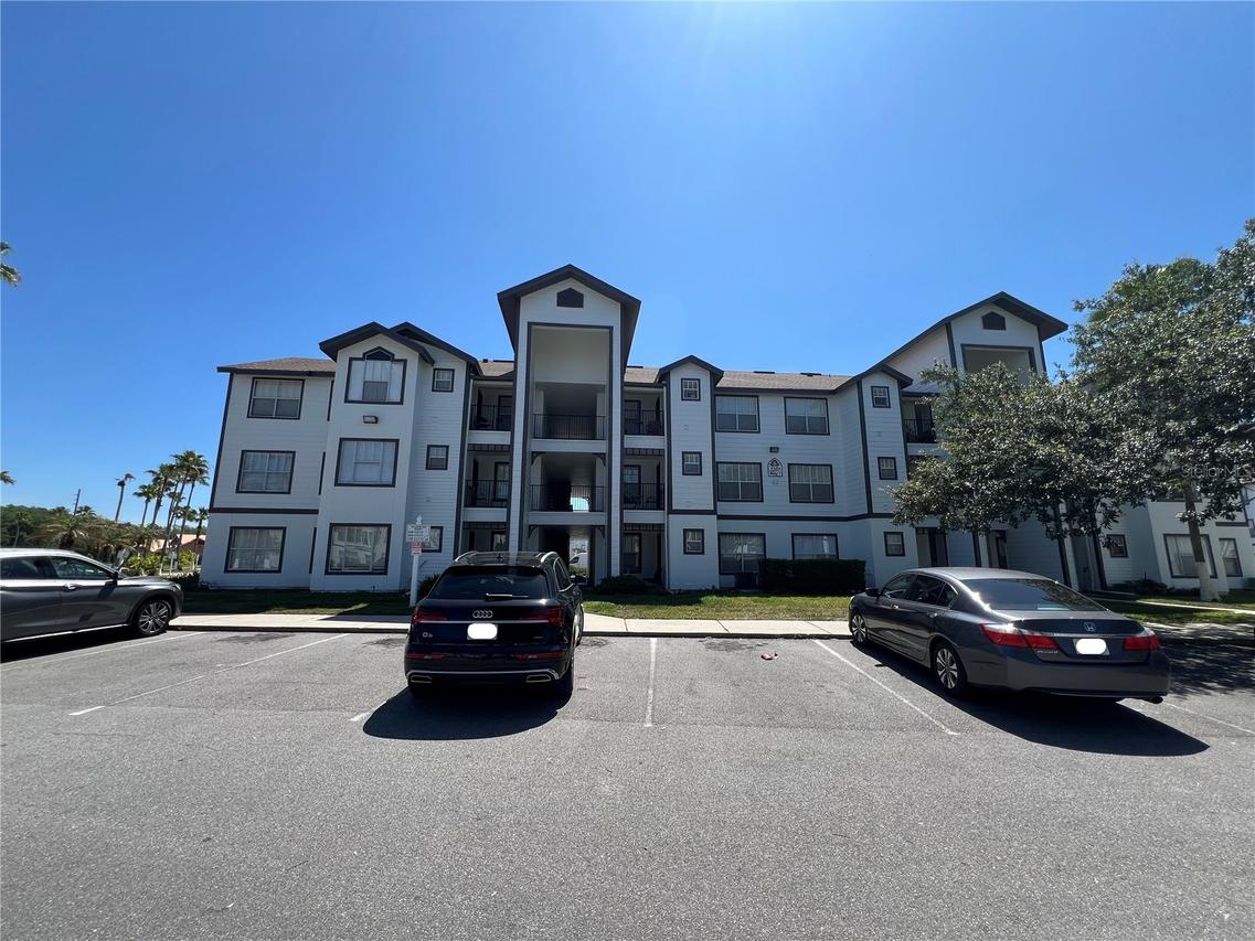 2207 Antigua Pl. #736, Kissimmee, FL 34741