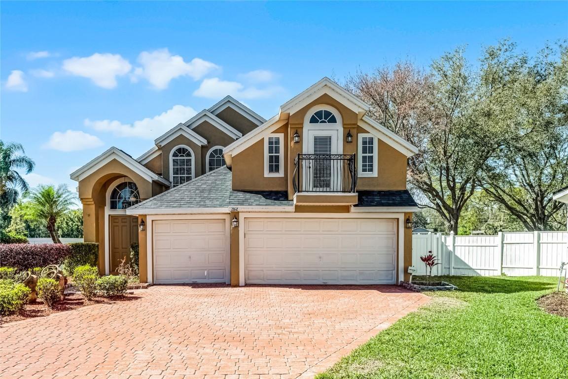352 Misty Oaks Run, Casselberry, FL 32707