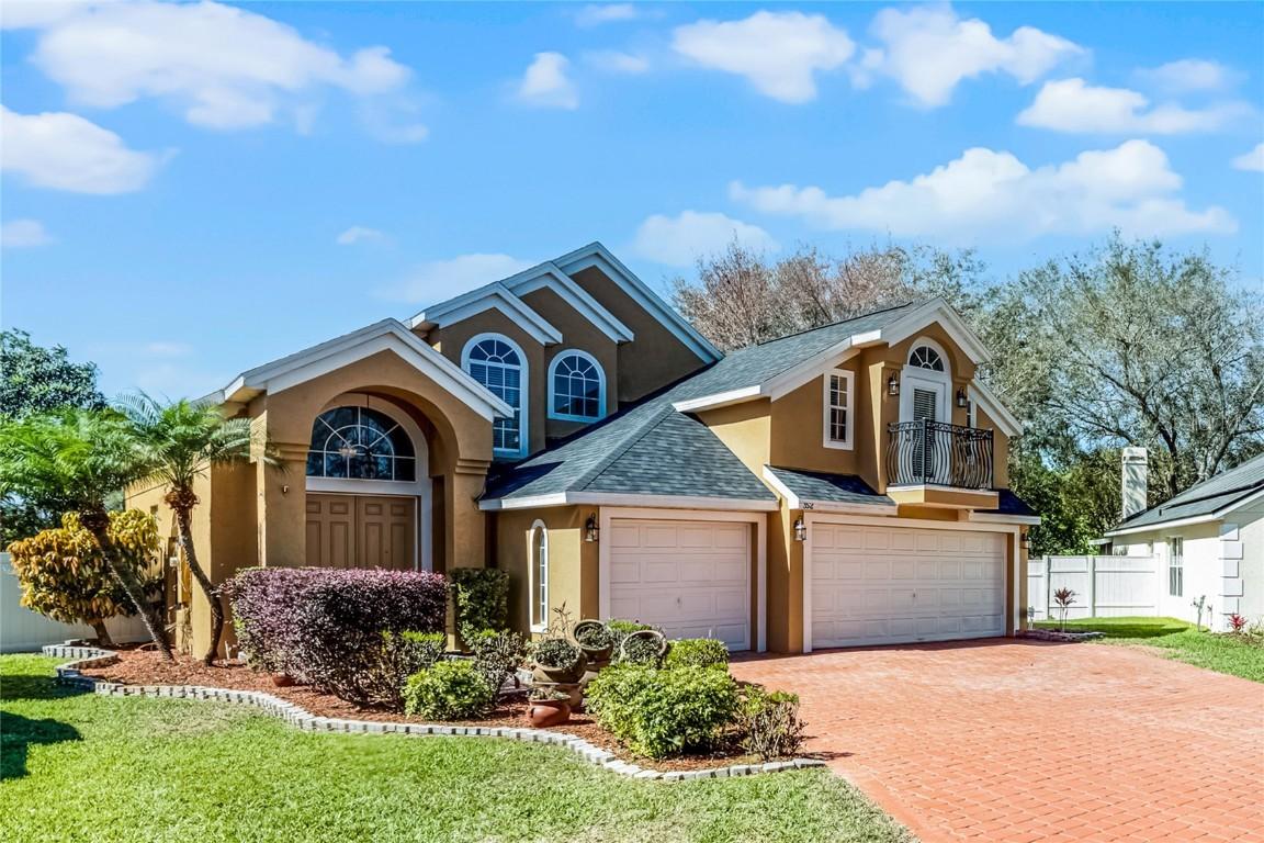 352 Misty Oaks Run, Casselberry, FL 32707