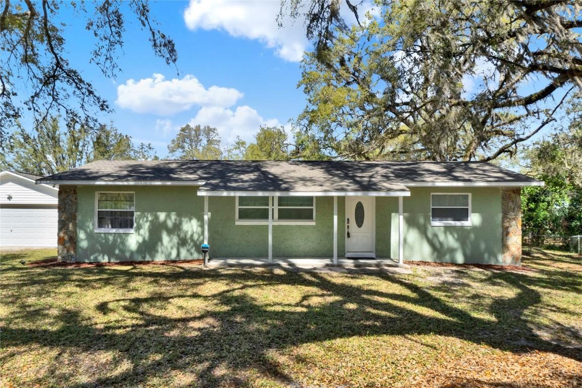 2918 Cr519a, Coleman, FL 33521