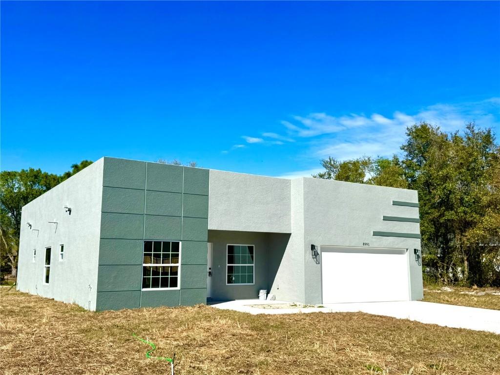 8991 Cypresswood Dr., Lake Wales, FL 33898