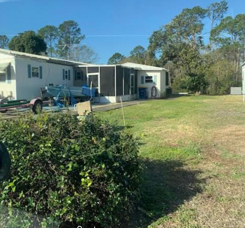 25933 Zinnia Ln., Astatula, FL 34705