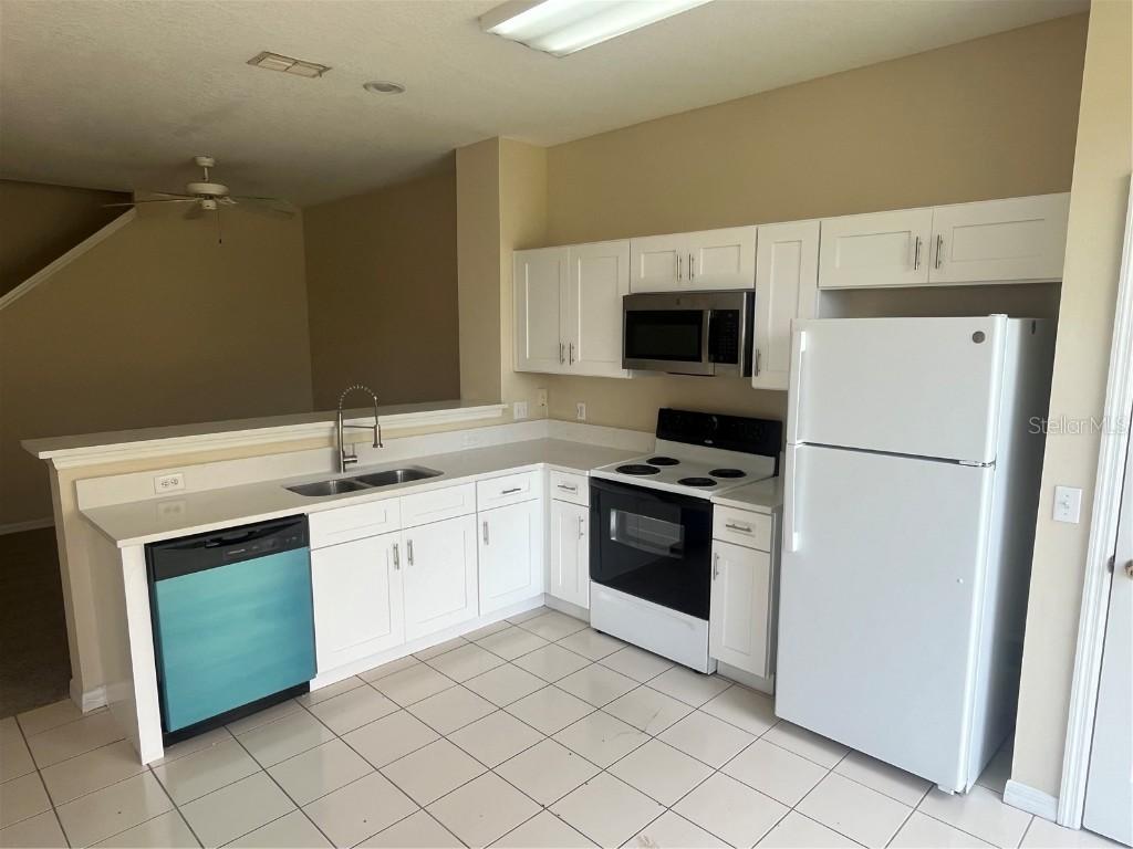 5290 Paradise Cay Circle, Kissimmee, FL 34746