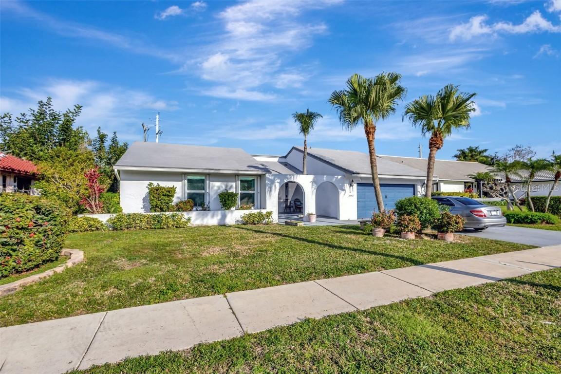 2502 SW 23rd Cranbrook Dr., Boynton Beach, FL 33436