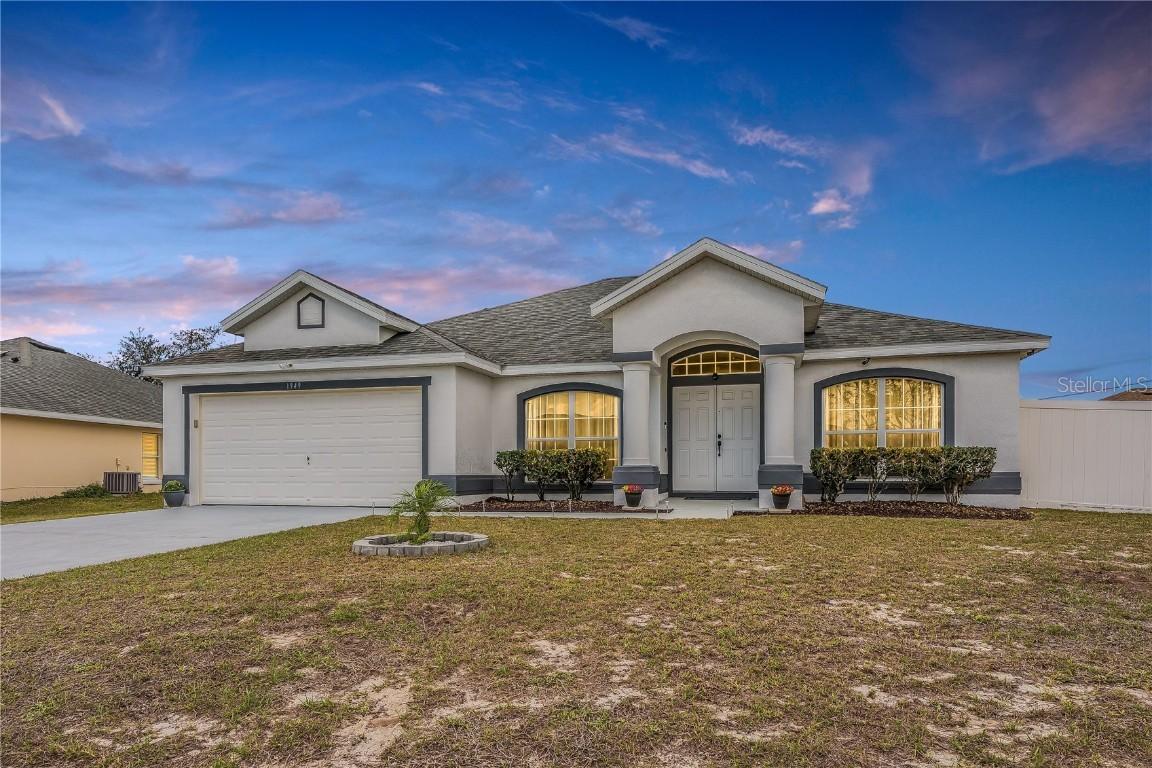 1949 Manatee Dr., Kissimmee, FL 34759