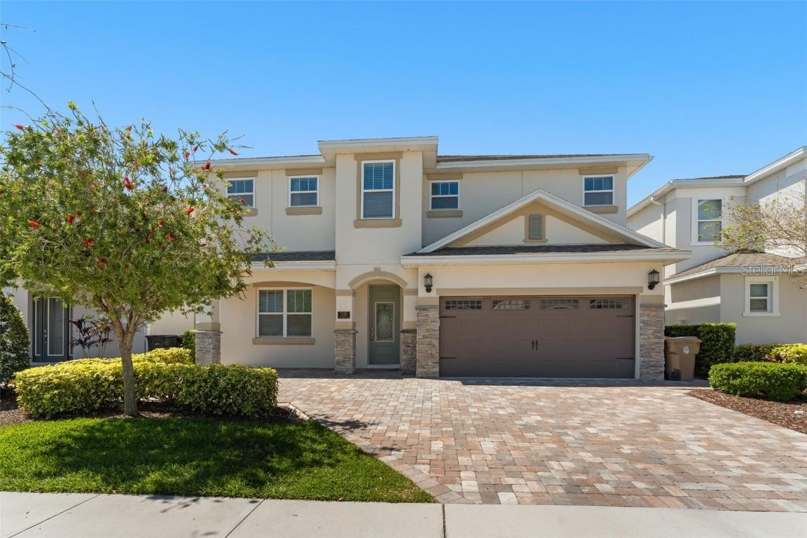 320 Auburn Ave., Kissimmee, FL 34747