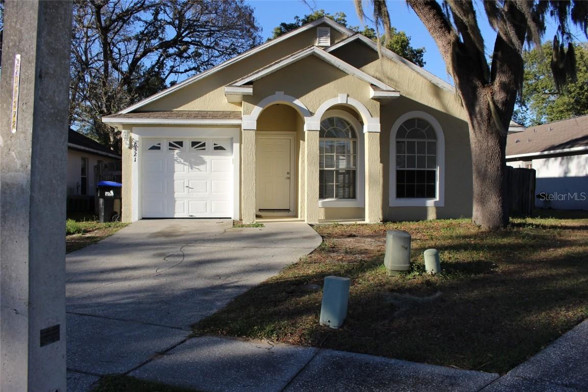 6321 Redwood Oaks Dr., Orlando, FL 32818