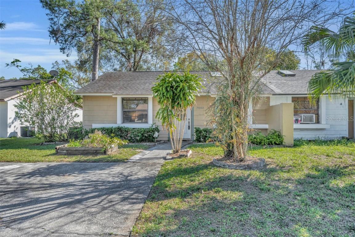 7692 Timber River Cir., Orlando, FL 32807