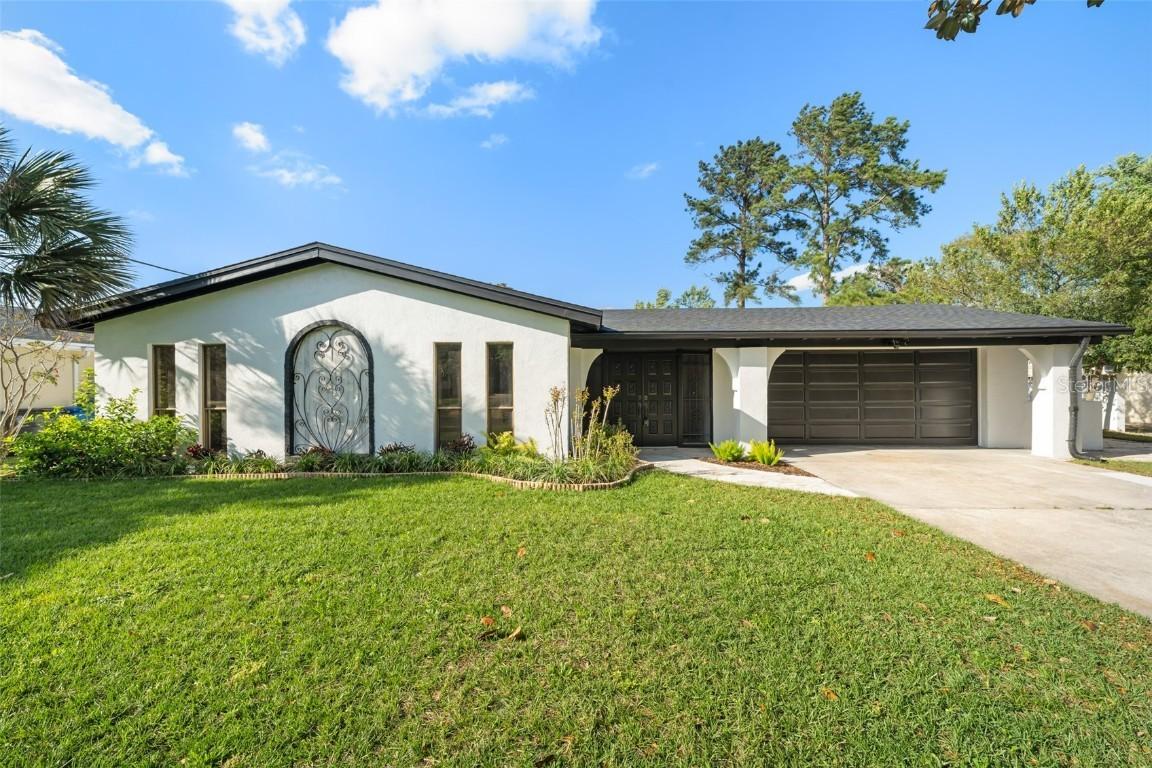 2555 Sweetwater Tr., Maitland, FL 32751
