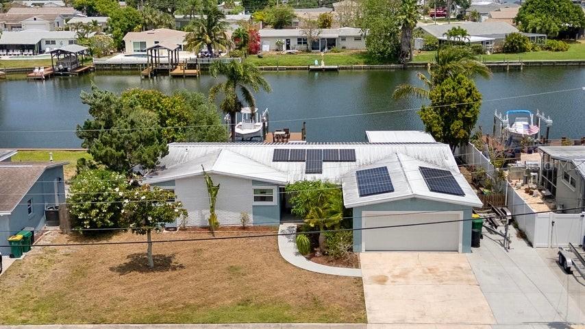 200 Tiki Dr., Merritt Island, FL 32953