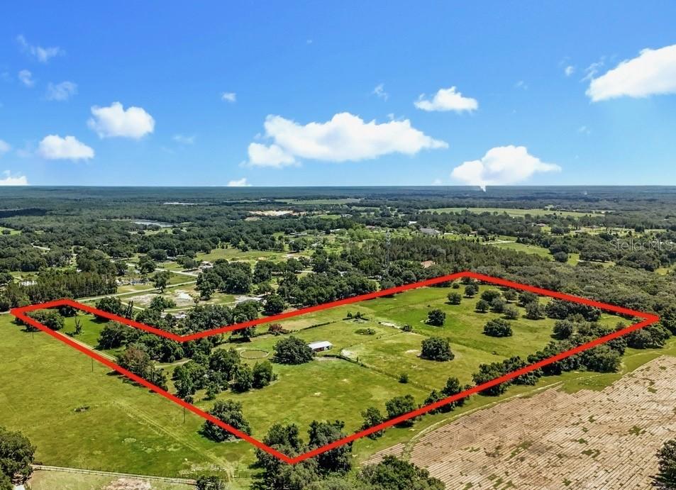 41204 Emeralda Island Rd., Leesburg, FL 34788
