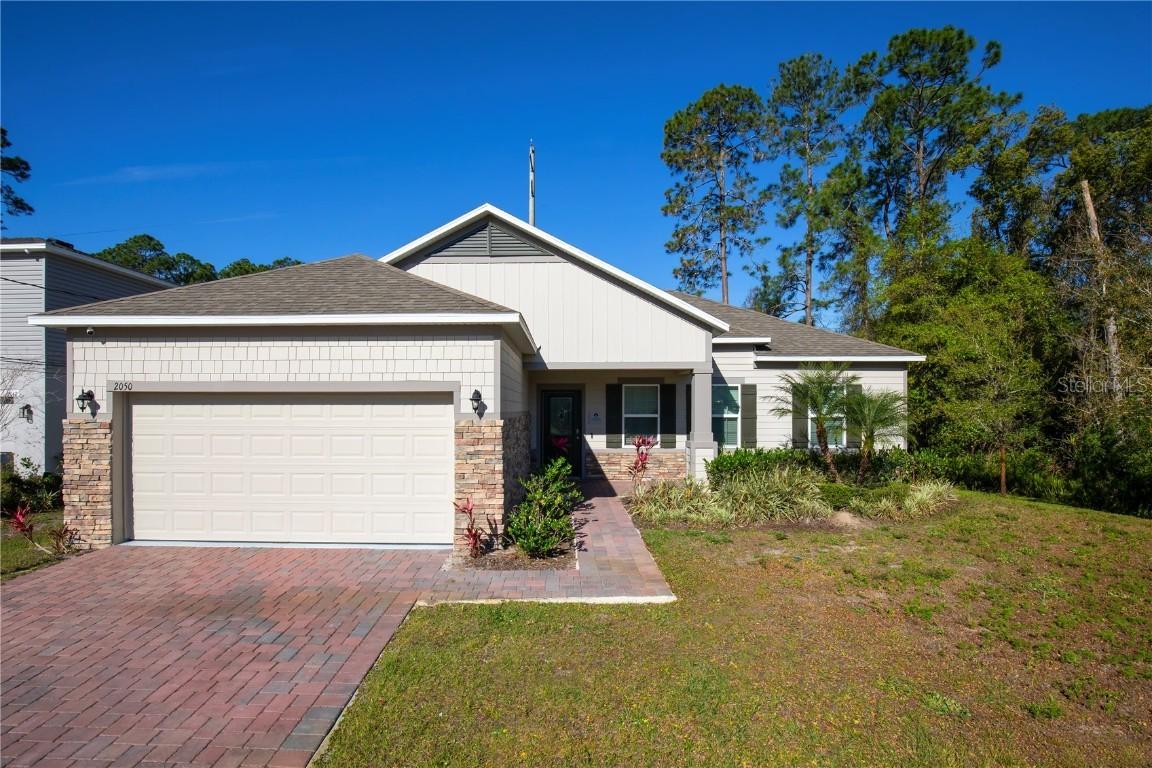 2050 1st Ave., Deland, FL 32724