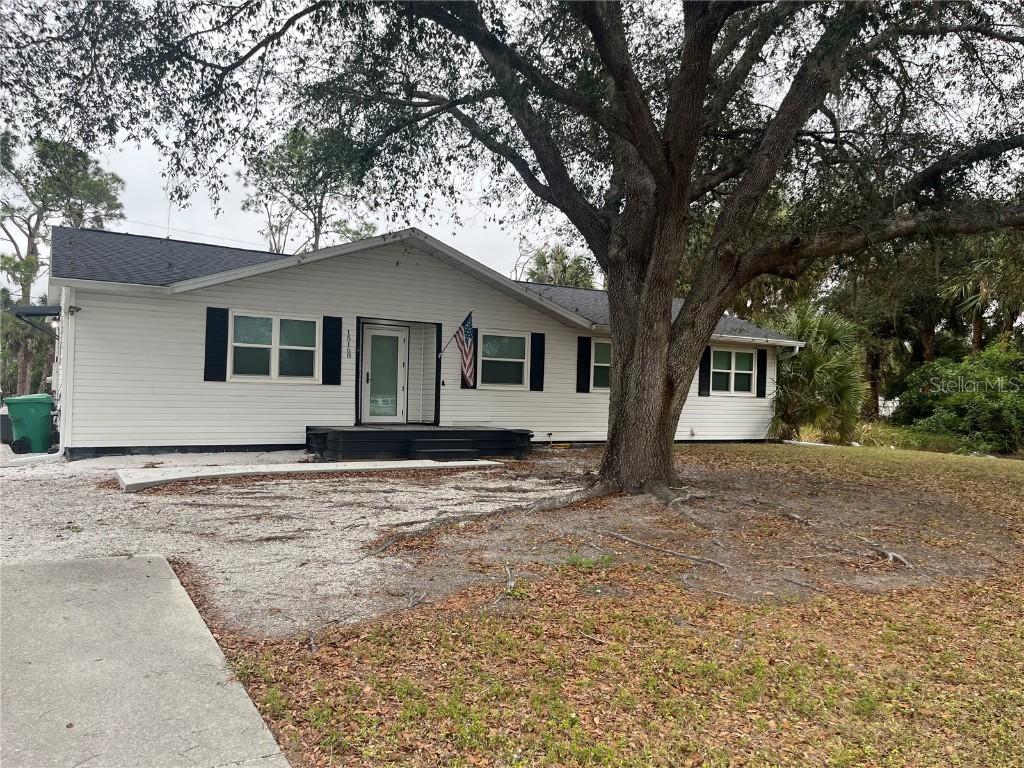 15168 Chamberlain Blvd., Port Charlotte, FL 33953