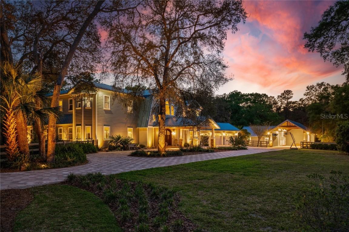 2240 W Dale Cir., Deland, FL 32720