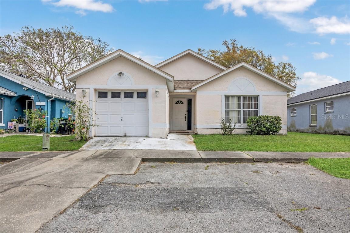 1525 Rivers Edge Dr., Orlando, FL 32825